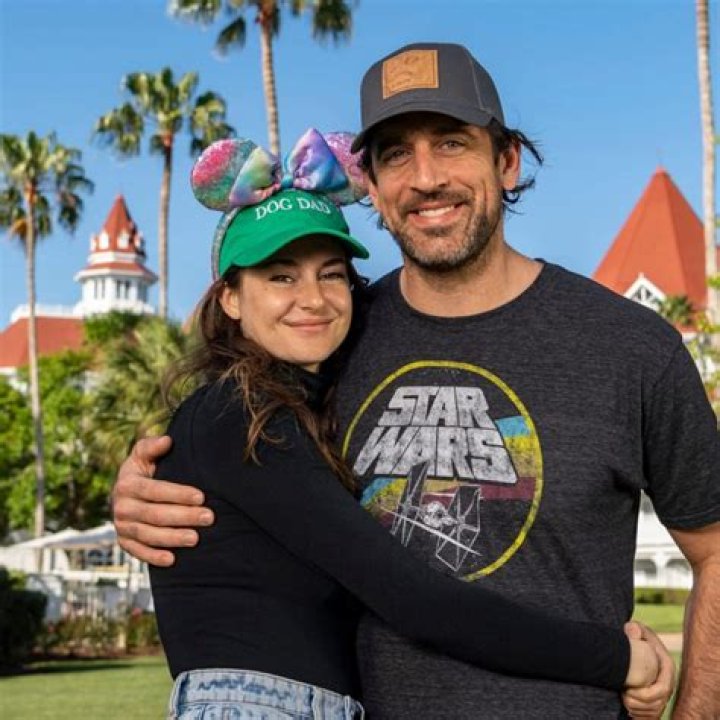 Aaron Rodgers Bio, Parents, Wife, Children, Siblings, Net Worth