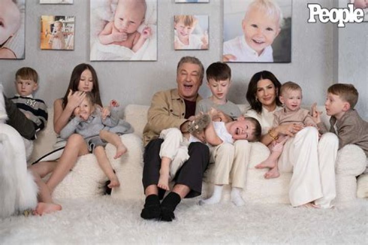 Alec Baldwin Bio, Age, Parents, Wife, Children, Net Worth