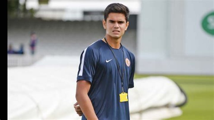 Arjun Tendulkar Net Worth, Age, Height