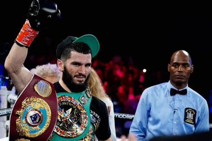 Artur Beterbiev Bio, Parents, Wife, Children, Siblings