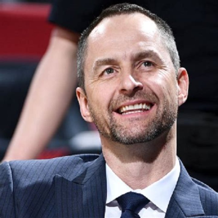 Arturas Karnisovas Bio, Age, Parents, Wife, Children, Net Worth