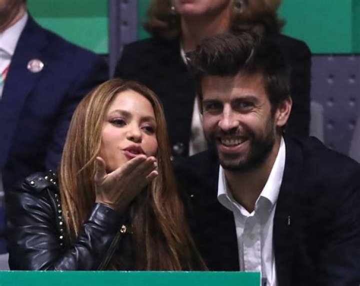 Barcelona Defender Gerard Pique Splits With Popstar Shakira After Cheating Scandal