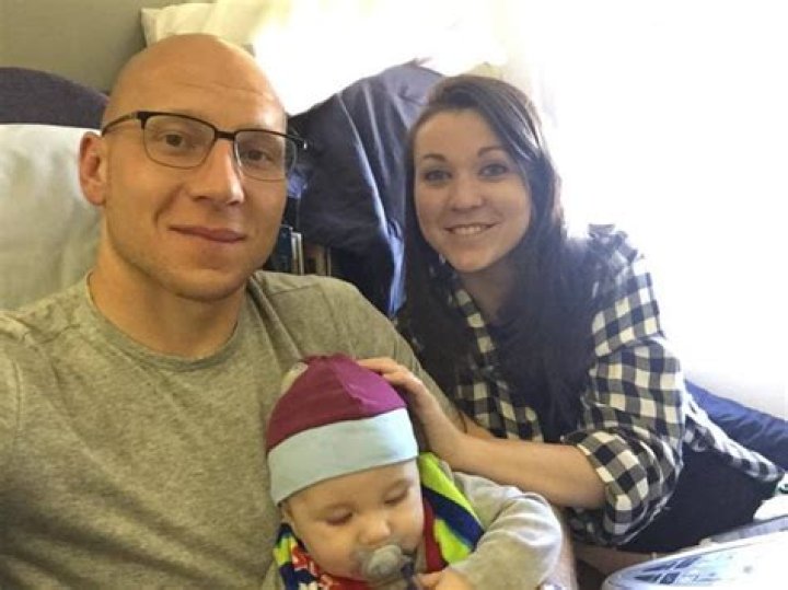 Brad Guzan Age, Height, Bio, Parents, Wife, Net Worth, Kids