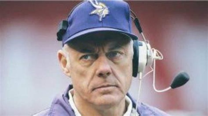 Bud Grant Cause Of Death, Age, Height, Wife, Children, Net Worth