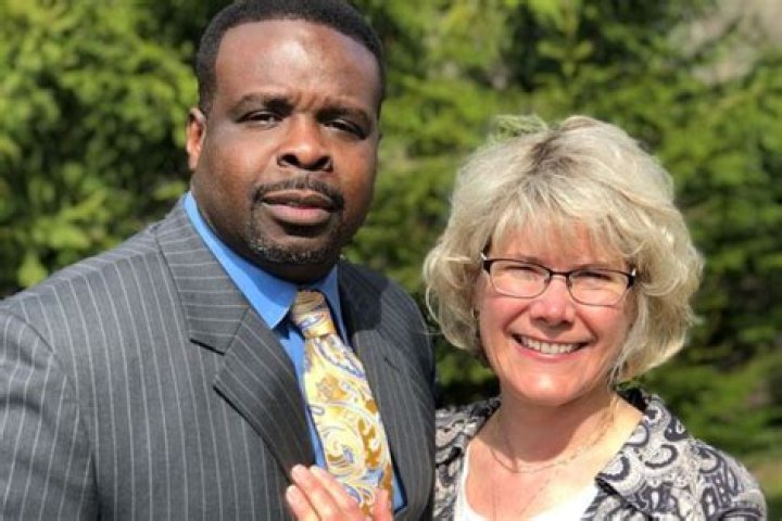 Cameron Johnson parents: Meet Gilbert and Amy Johnson