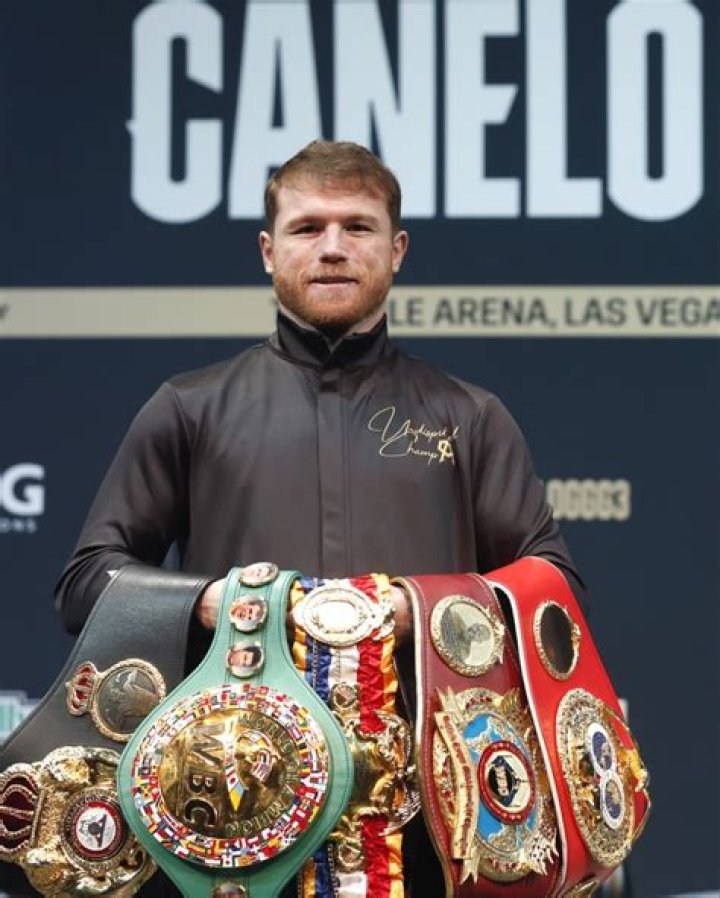 Canelo Álvarez Net Worth: How Much Is Canelo Álvarez Worth?