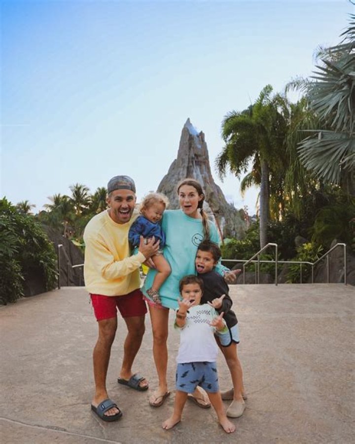 Carlos Salcido Children: Does Carlos Salcido have children?