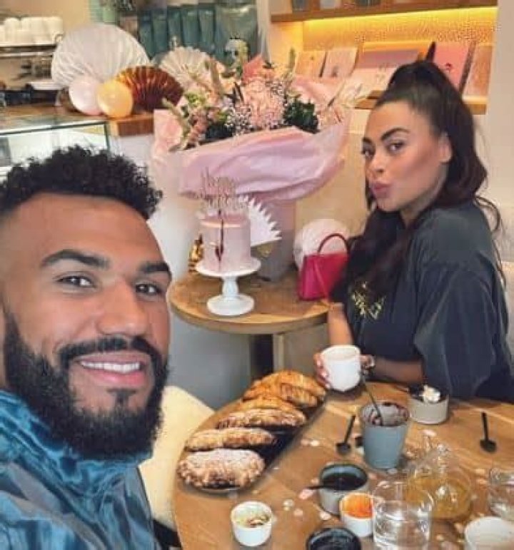 Choupo-Moting Bio, Age, Height, Girlfriend, Parents, Children, Net Worth