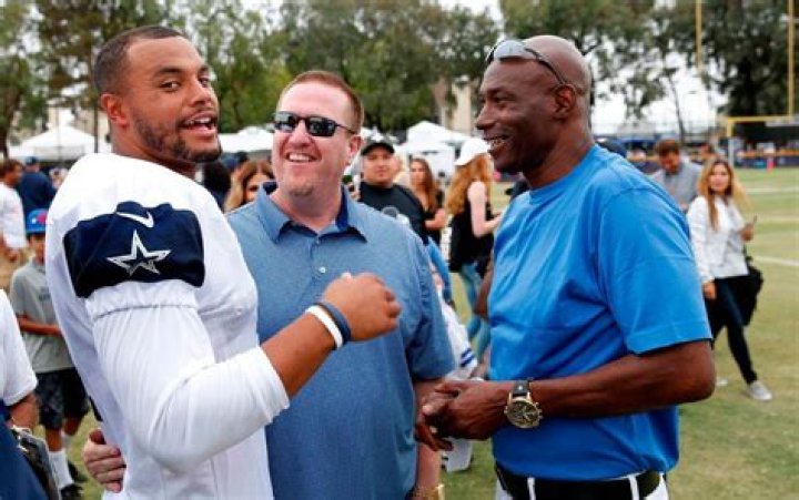 Dak Prescott Parents: Meet Nathaniel And Peggy