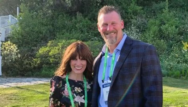 Dan Campbell Age, Bio, Height, Parents, Career, Net worth