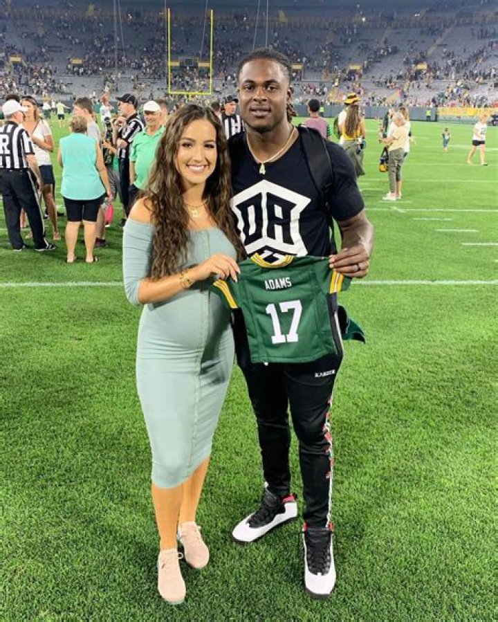 Davante Adams Wife: Meet Devanne Villarreal