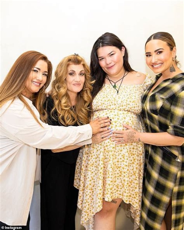 Demi Lovato Children: Does Demi Lovato Have Children?