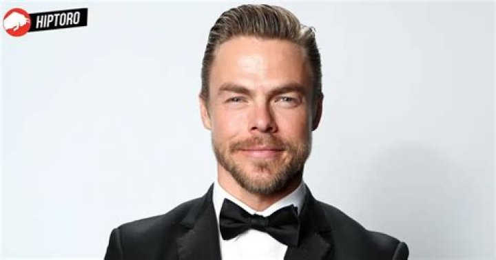 Derek Hough Bio, Age, Career, Net Worth, Family & More