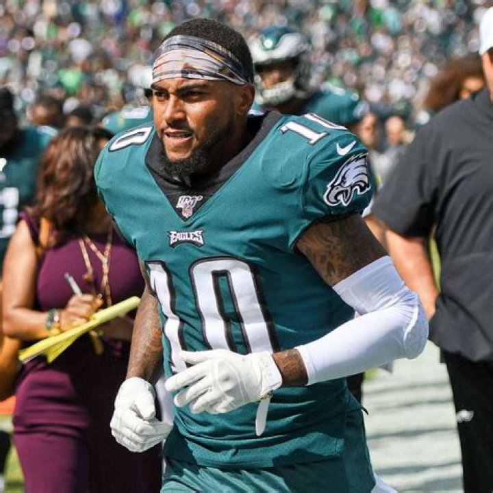 DeSean Jackson Bio, Age, Height, Career, Net Worth, Family & More