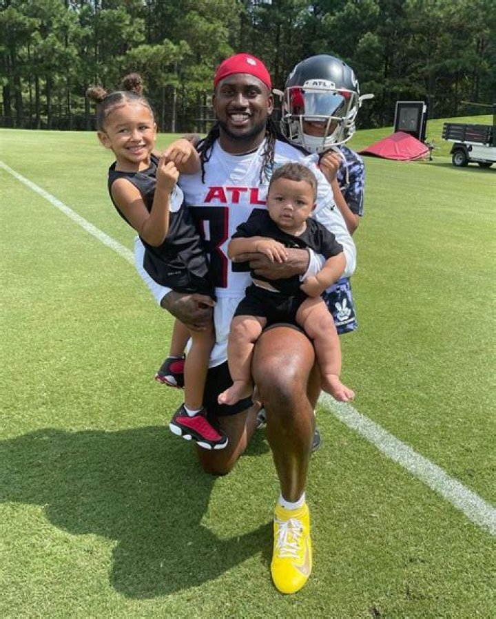 Does Cordarrelle Patterson Have Have Kids?