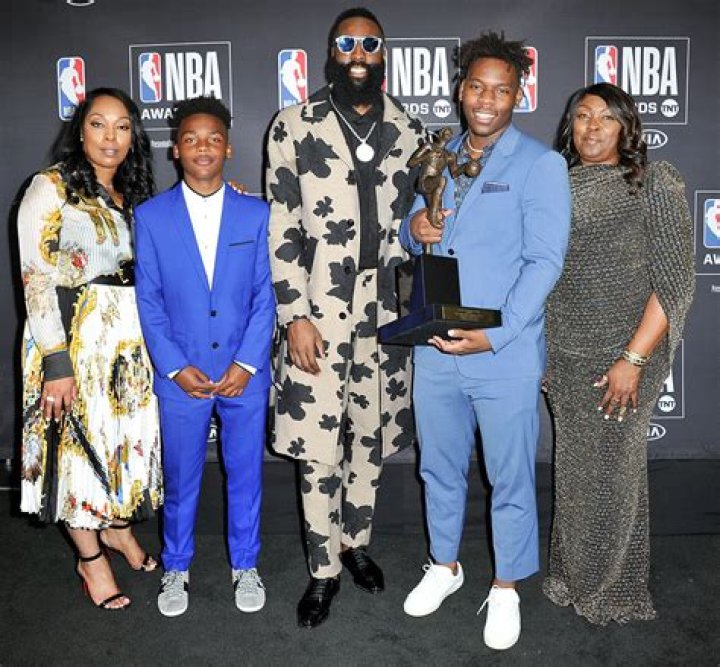 Does James Harden have children?