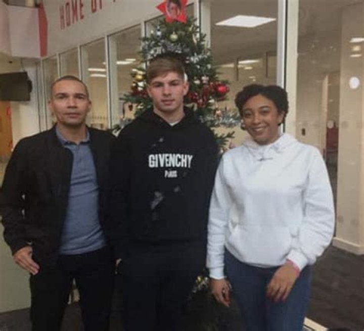 Emile Smith Rowe Parents: Meet Fiona Rowe And Leslie Rowe
