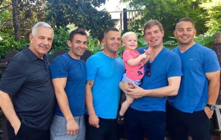 Eric Swalwell siblings: Who are Eric Swalwell brothers