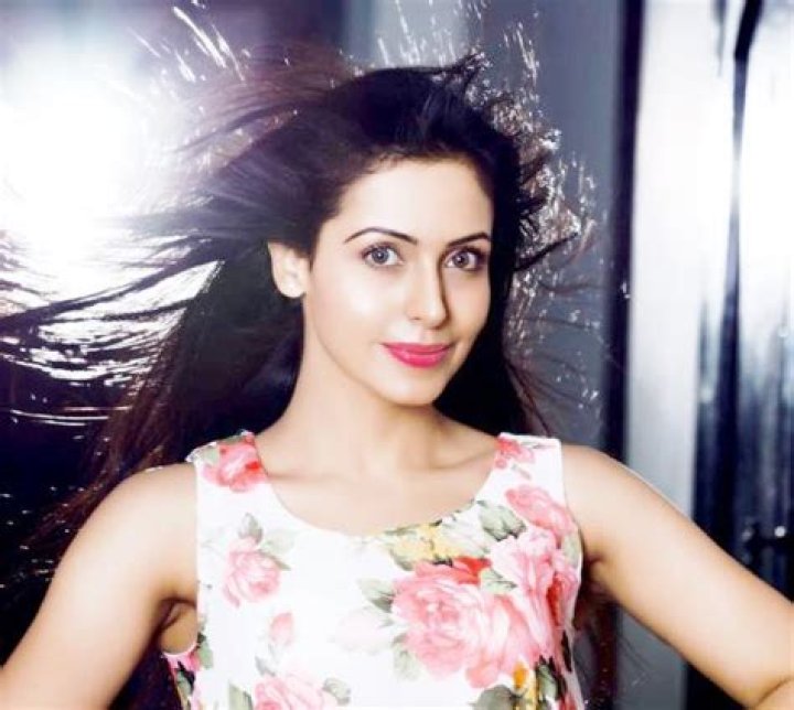 Get To Know Nandini Rai: Biography, Age, Career, Net Worth, Height, Relationship & More