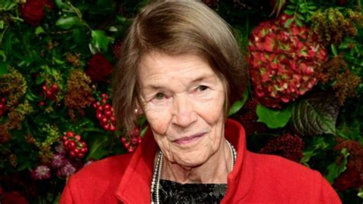 Glenda Jackson Net Worth: How Much Is Glenda Jackson Worth?