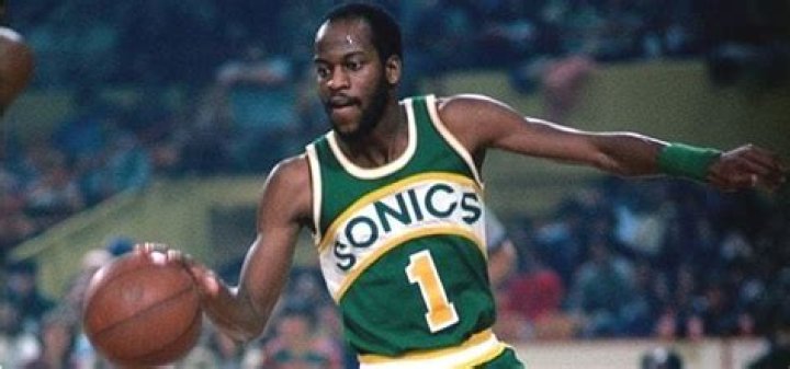 Gus Williams Dodson: Net Worth, Height, Career, Family, Bio