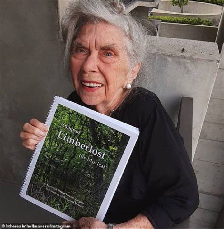Helen Slayton-Hughes Cause Of Death, Age, Parents, Husband, Children