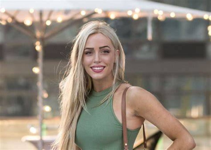 How much is Alexandra Cooper’s net worth today