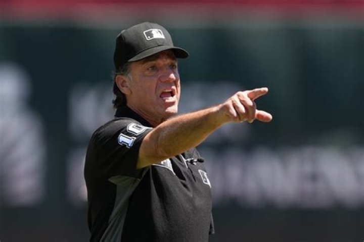 How Much is Phil Cuzzi Worth?