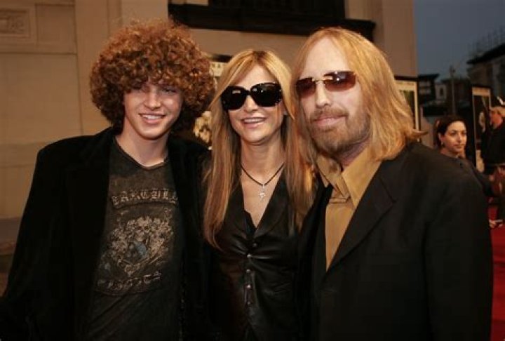 How Rich Is Tom Petty’s ex-wife Dana York in 2023: Biography