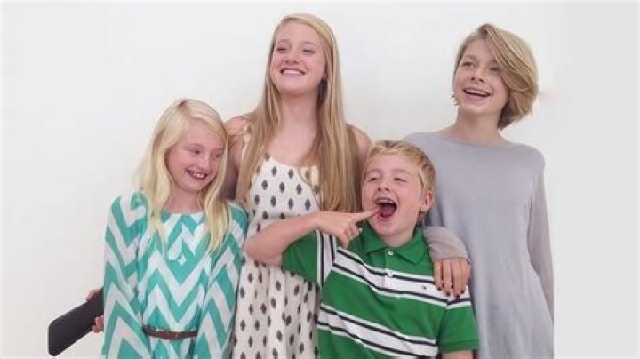 Hunter Schafer Siblings: Does Hunter Schafer Have Siblings?