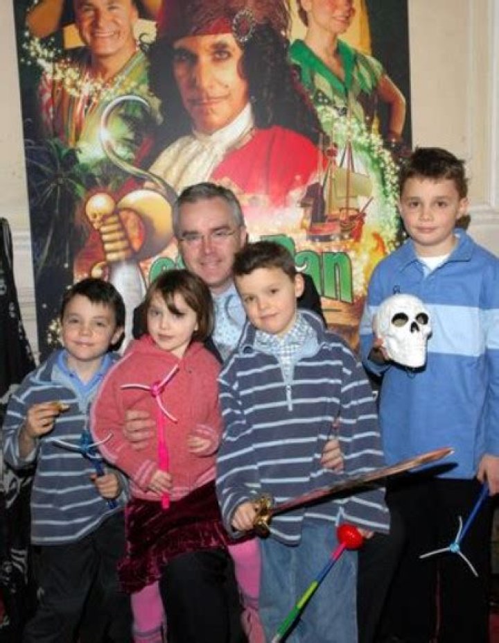 Huw Edwards Children: Does Huw Edwards have children?