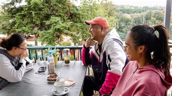 Inside The Life Of Qinwen Zheng Siblings: Biography, Net Worth & more