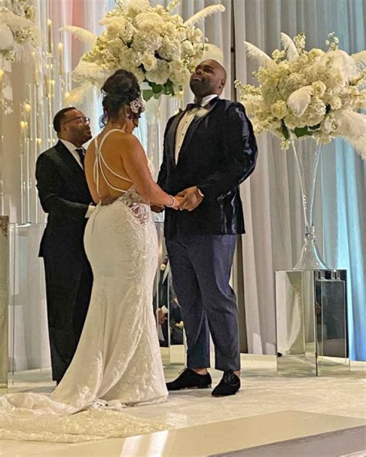 Is Michael Oher Married? Michael Oher Wife, Net Worth, Family & More
