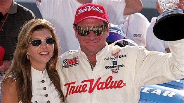 Is Teresa Earnhardt married to John Menard?