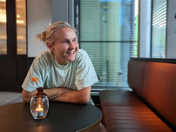 Izzy Christiansen Bio, Age, Height, Career, Husband, Children, Net Worth