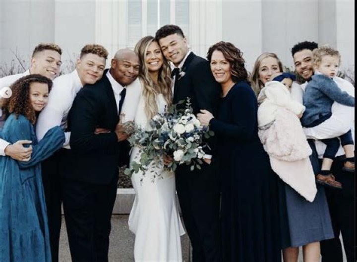 Jaren Hall Wife: Meet Breanna McCarter Hall
