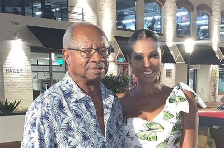 Jennifer Williams Parents: Meet Denise Lane and Brad Williams