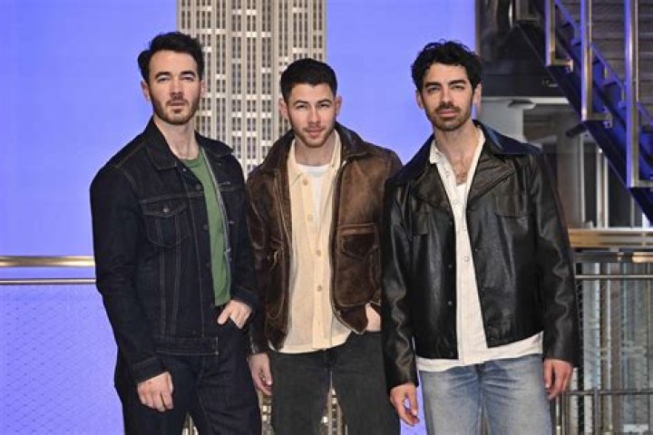 Joe Jonas Siblings: Does Joe Jonas have siblings?
