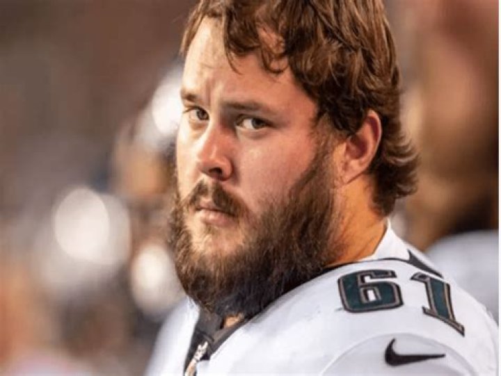 Josh Sills Wife: Is Josh Sills Married?