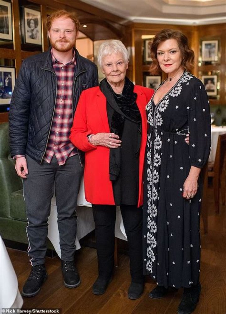 Judi Dench Bio, Parents, Husband, Children, Siblings, Net Worth