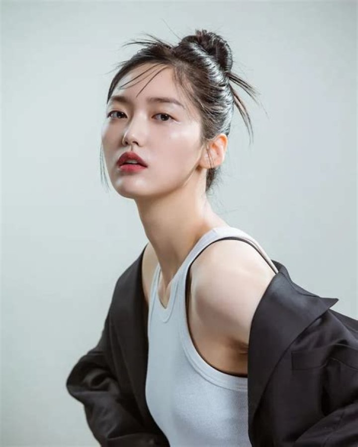 Jung Chae-yul Social Media