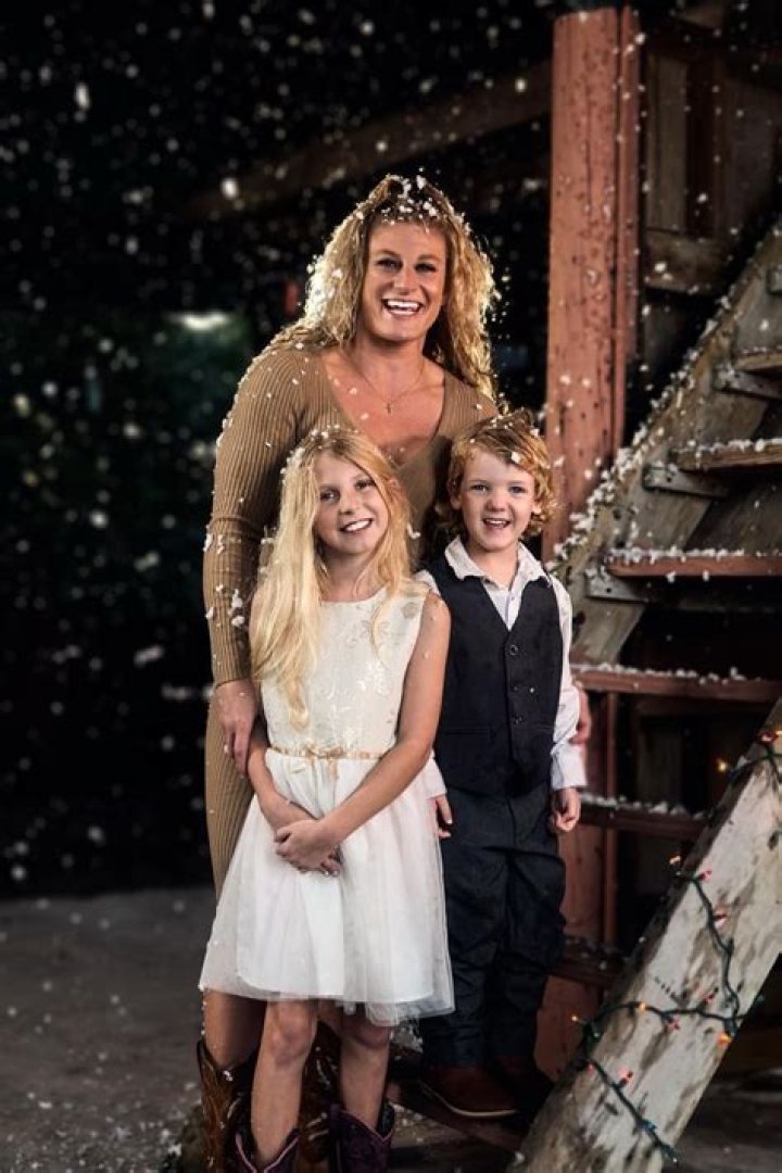 Kayla Harrison Bio, Age, Husband, Net Worth, Children, Parents