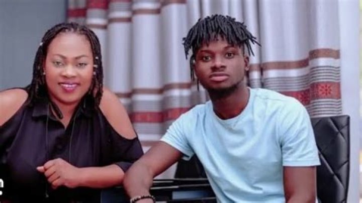 Kuami Eugene Shed ‘Tears’ As His 99-Year-Old Grandmother Showers Blessings On Him With A Prayer (WATCH VIDEO)