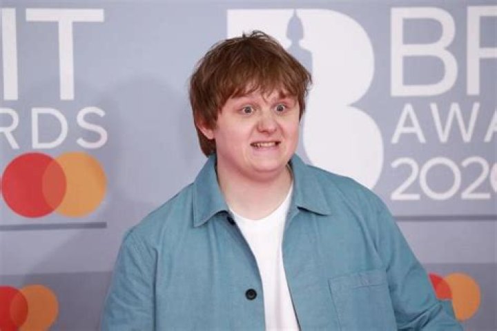 Lewis Capaldi Net Worth: How Much Is Lewis Capaldi Worth?