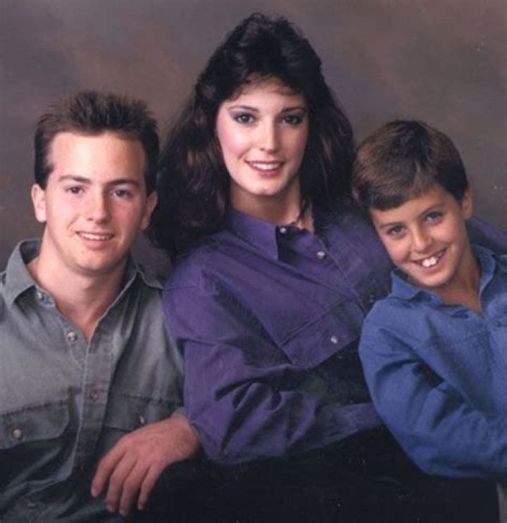 Luke Bryan Siblings: Meet His 2 Siblings