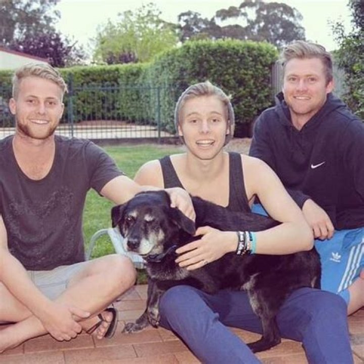 Luke Hemmings Siblings: Meet Ben And Jack