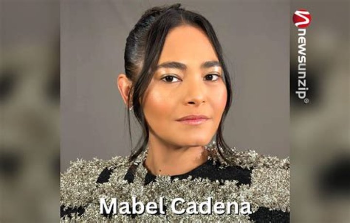 Mabel Cadena Bio, Net Worth, Age, Parents, Height, Career