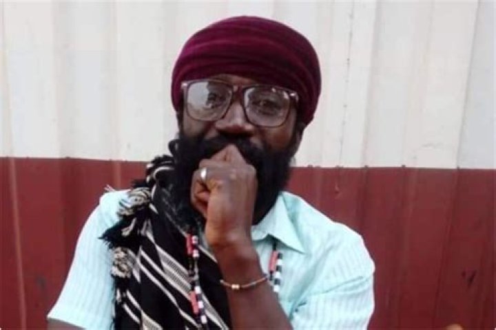 Man Castrates Himself To Serve God Properly (PHOTOS)