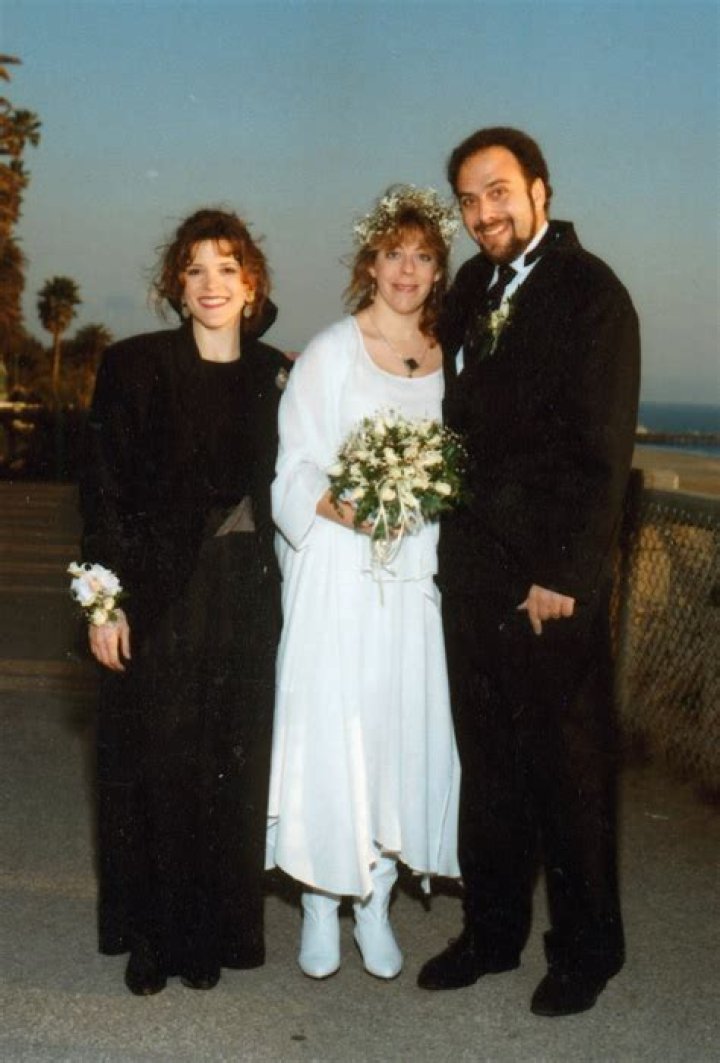 Marianne Williamson Husband: Is Marianne Williamson Married?