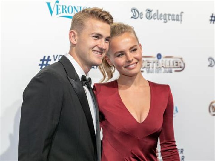 Matthijs de Ligt Bio, Age, Height, Girlfriend, Parents, Children, Net Worth